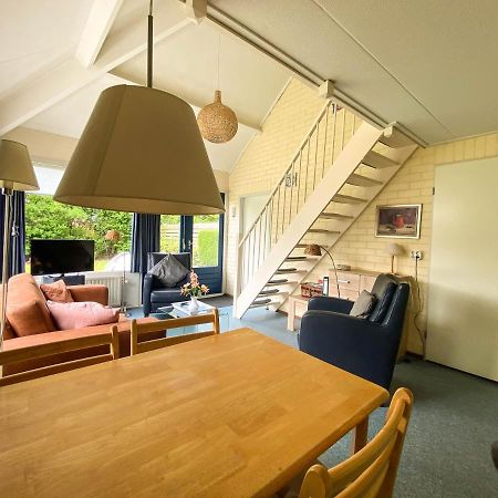 Hello Zeeland - Vakantiehuis Duinroos 181 Breskens Bagian luar foto