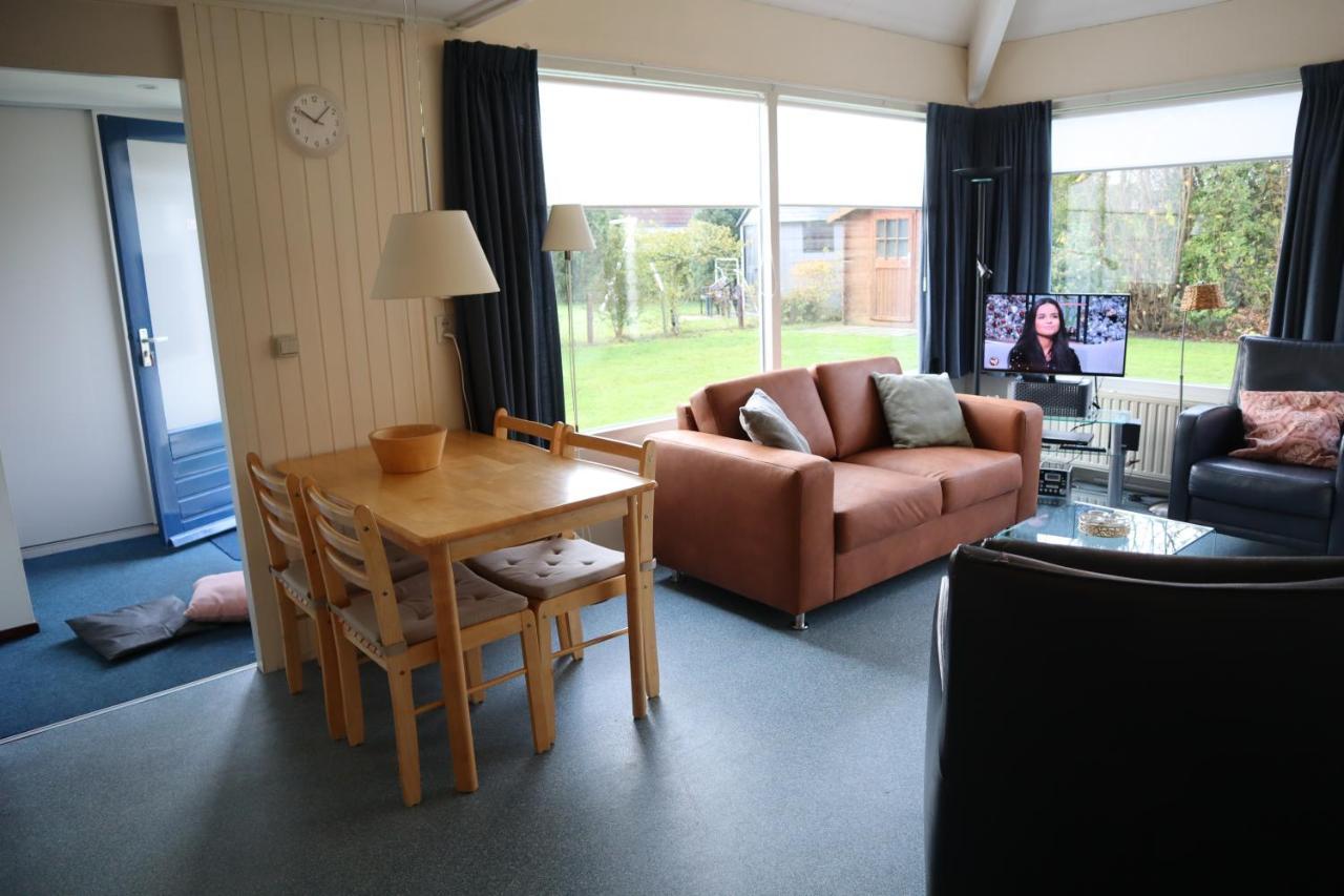 Hello Zeeland - Vakantiehuis Duinroos 181 Breskens Bagian luar foto