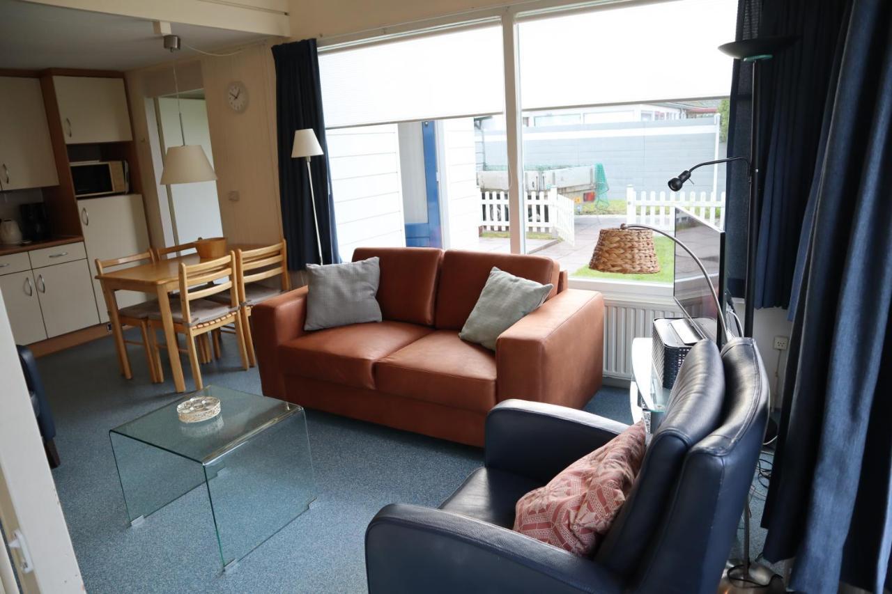 Hello Zeeland - Vakantiehuis Duinroos 181 Breskens Bagian luar foto