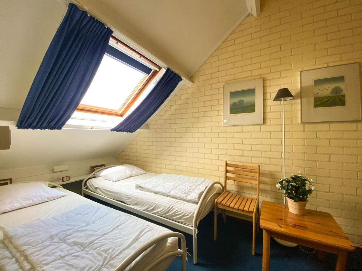 Hello Zeeland - Vakantiehuis Duinroos 181 Breskens Bagian luar foto